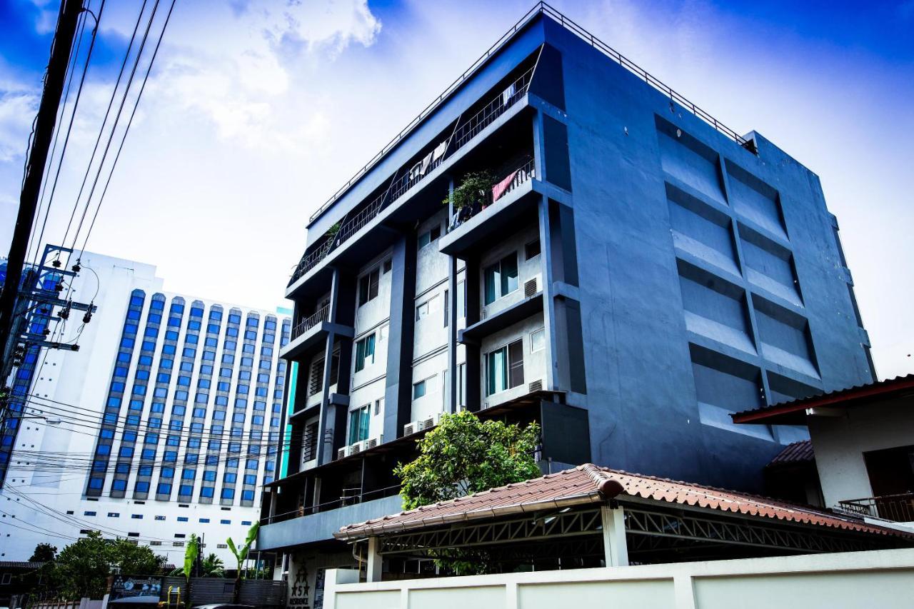 Five Stars Ratchada 19 Hostel Bangkok Ngoại thất bức ảnh